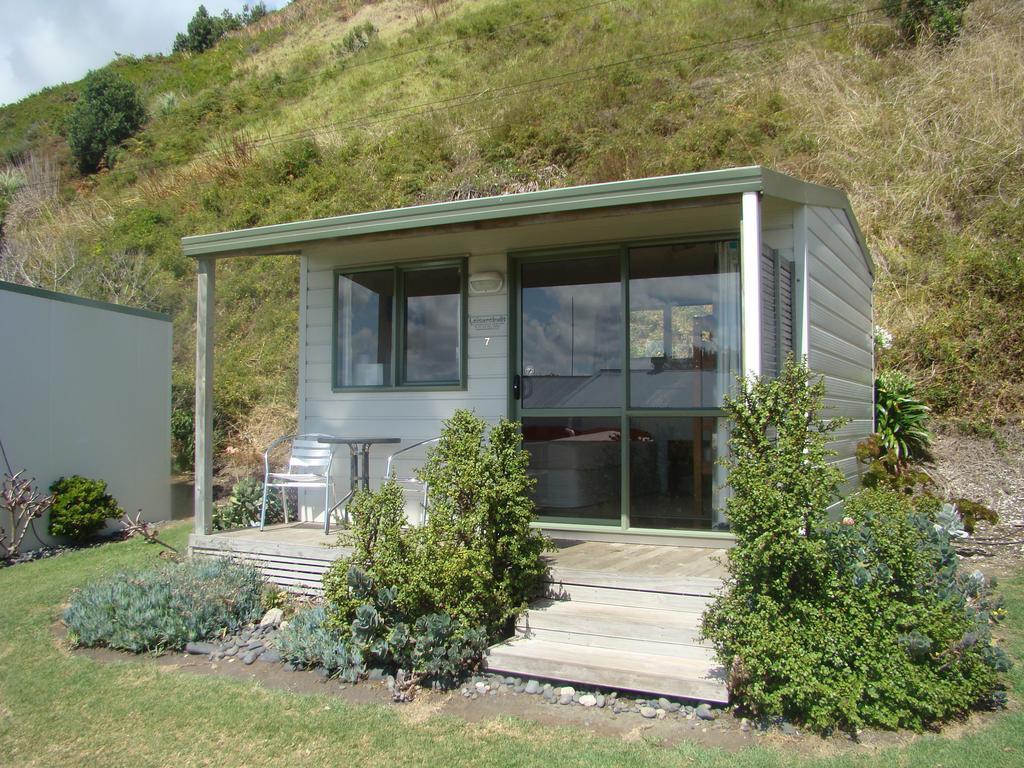 Port Waikato Holiday Park Bilik gambar