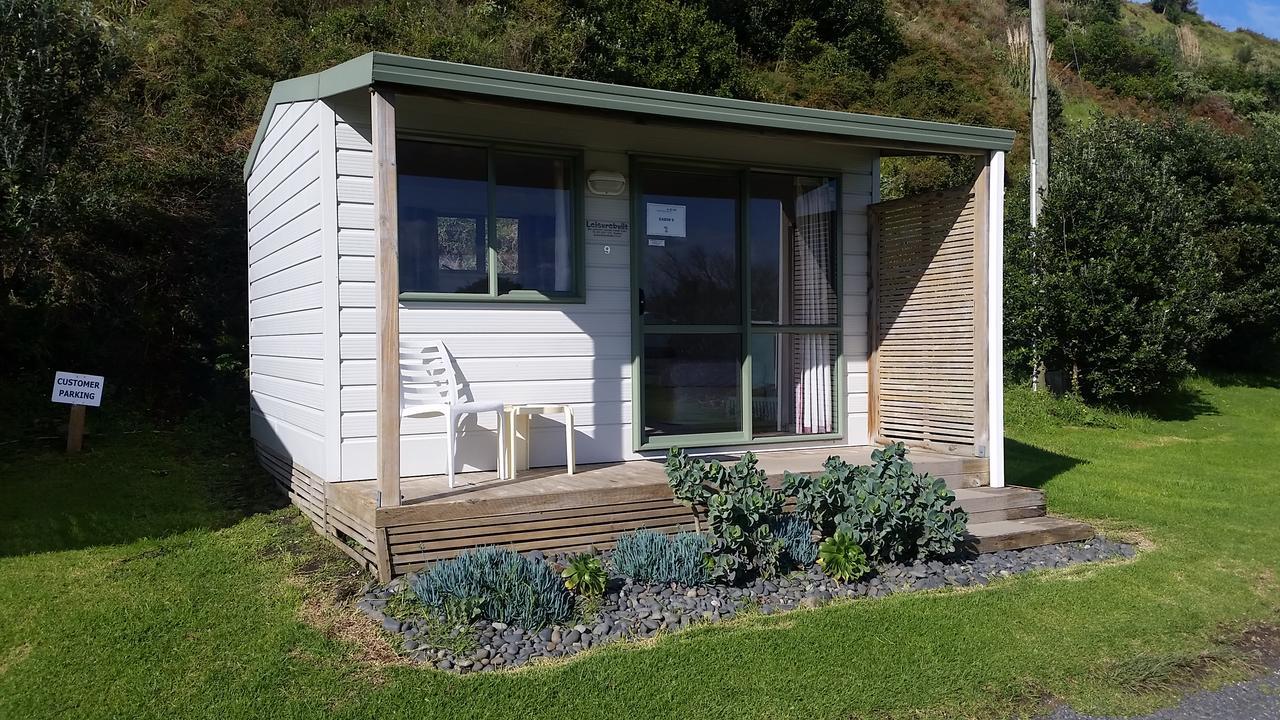Port Waikato Holiday Park Luaran gambar